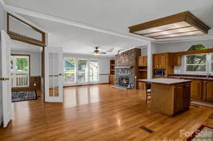 213 Old State 10 Rd, Black Mountain, NC 28711 - Photo 19