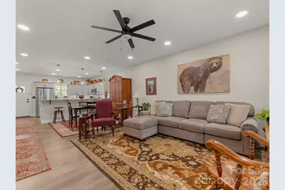 143 Carver Street #13, Brevard, NC 28712 - Photo 9
