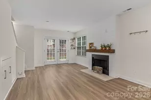 1525 Briar Creek Rd, Charlotte, NC 28205 - Photo 3