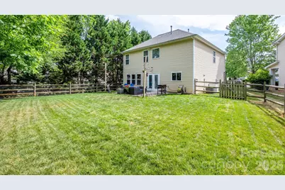 2911 Glazer Valley Court, Charlotte, NC 28214 - Photo 27