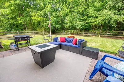 2911 Glazer Valley Court, Charlotte, NC 28214 - Photo 25
