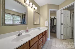 1109 Hawthorne Dr, Indian Trail, NC 28079 - Photo 13