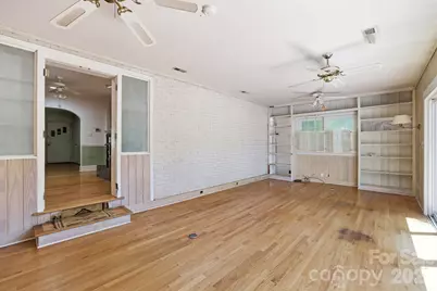 200 Altondale Avenue, Charlotte, NC 28207 - Photo 23