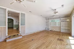 200 Altondale Ave, Charlotte, NC 28207 - Photo 23