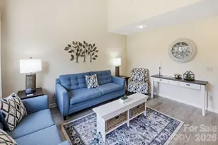 126 Hillside Ct, Lake Lure, NC 28746 - Photo 5