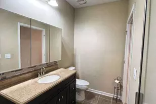 415 Appeldoorn Cir, Asheville, NC 28803 - Photo 17