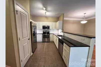 415 Appeldoorn Circle, Asheville, NC 28803 - Photo 5