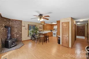 7040 Summer Pl, Charlotte, NC 28213 - Photo 17
