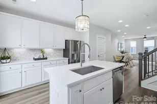 2140 Electric Ln, Charlotte, NC 28205 - Photo 13