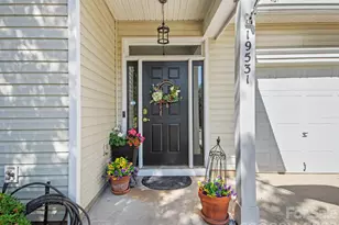 19531 Denae Lynn Dr, Cornelius, NC 28031 - Photo 3