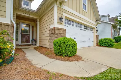 6720 Eastfield Park Drive, Charlotte, NC 28269 - Photo 3