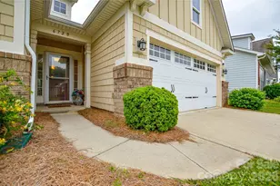6720 Eastfield Park Dr, Charlotte, NC 28269 - Photo 3