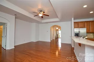 6720 Eastfield Park Dr, Charlotte, NC 28269 - Photo 7