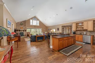 172 Sunny Ridge Rd, Hendersonville, NC 28739 - Photo 13