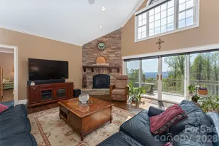 172 Sunny Ridge Rd, Hendersonville, NC 28739 - Photo 11