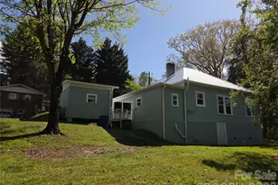 267 Beaverdam St, Canton, NC 28716 - Photo 5