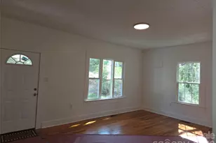 267 Beaverdam St, Canton, NC 28716 - Photo 9
