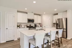 483 Sand Dunes Dr, Kannapolis, NC 28081 - Photo 3