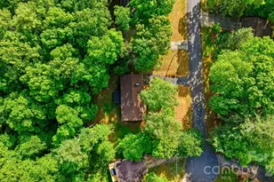 9197 Apache Dr, Hickory, NC 28601 - Photo 21