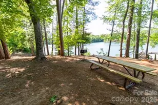 1050 21st Ave Ave NW, Hickory, NC 28604 - Photo 35