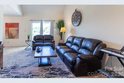 1050 21st Avenue Avenue NW #90, Hickory, NC 28604 - Photo 7