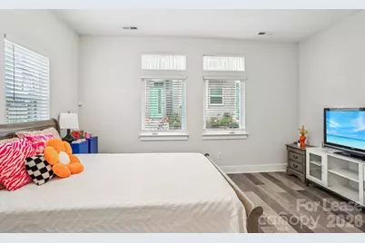 2242 Electric Lane, Charlotte, NC 28205 - Photo 17