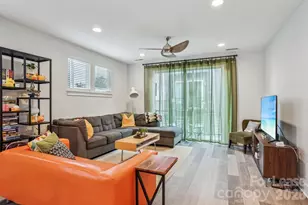 2242 Electric Ln, Charlotte, NC 28205 - Photo 7