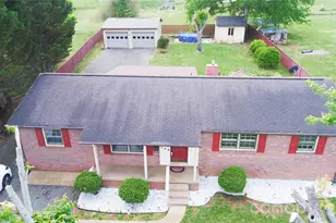 100 Woodward Ave, Morganton, NC 28655 - Photo 3
