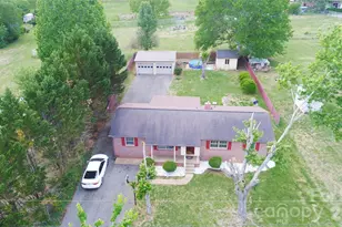 100 Woodward Ave, Morganton, NC 28655 - Photo 25