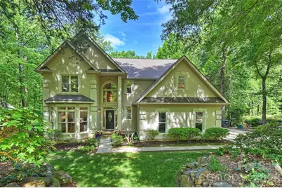 7133 Cobblecreek Drive, Matthews, NC 28104 - Photo 1