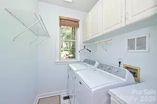 7133 Cobble Creek Dr, Matthews, NC 28104 - Photo 23