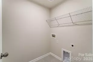 3812 Cheyney Park Dr, Charlotte, NC 28269 - Photo 41