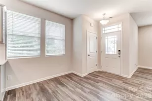 3812 Cheyney Park Dr, Charlotte, NC 28269 - Photo 19