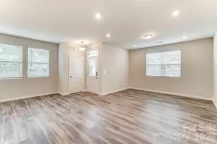3812 Cheyney Park Dr, Charlotte, NC 28269 - Photo 15