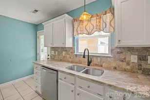 275 Treebark Rd, Statesville, NC 28625 - Photo 21