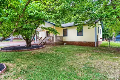 3917 Lake Road, Charlotte, NC 28269 - Photo 3