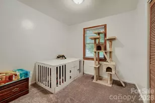 3917 Lake Rd, Charlotte, NC 28269 - Photo 13
