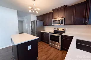 3915 Frank Vance Rd, Charlotte, NC 28216 - Photo 9