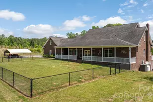 7008 Peyronel St, Connelly Springs, NC 28612 - Photo 35