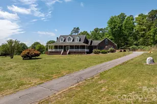 7008 Peyronel St, Connelly Springs, NC 28612 - Photo 5