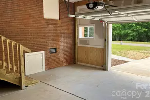 2470 Fire Department St, Newton, NC 28658 - Photo 25