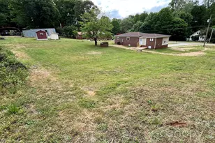 2470 Fire Department St, Newton, NC 28658 - Photo 19