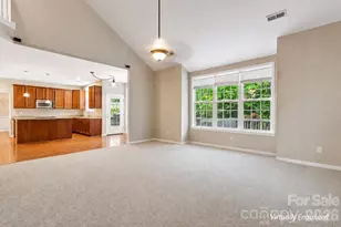 10412 Old Carolina Dr, Charlotte, NC 28214 - Photo 11