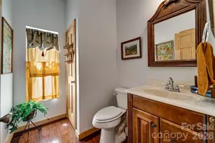 54 Barnwood Wy, Whittier, NC 28789 - Photo 9