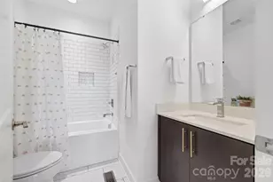 1633 Duckworth Ave, Charlotte, NC 28208 - Photo 29