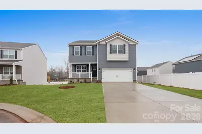 112 Queen Valley Way, Waynesville, NC 28786 - Photo 1