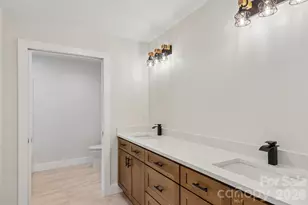 124 N Main St, Mars Hill, NC 28754 - Photo 21