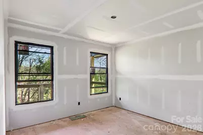 124 N Main Street, Mars Hill, NC 28754 - Photo 9