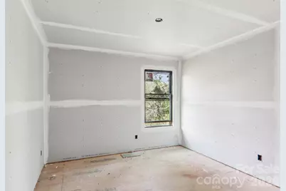 124 N Main Street, Mars Hill, NC 28754 - Photo 11
