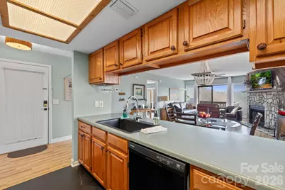 78 Upper Tanglewood Road #6, Lake Toxaway, NC 28747 - Photo 17